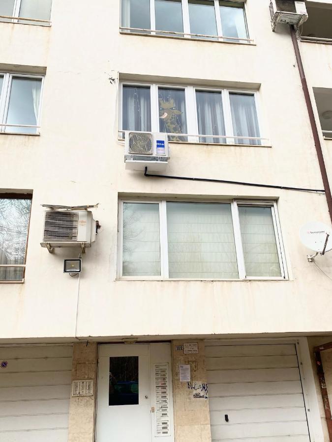 Spacious Apartment Next To South Park Просторен Апартамент До Южен Парк Top Location Sofia Extérieur photo